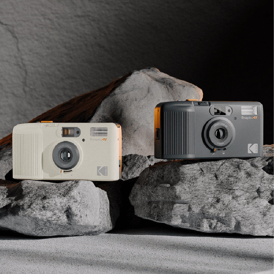 KODAK Snapic A1 35mm Film Camera - Ivory White