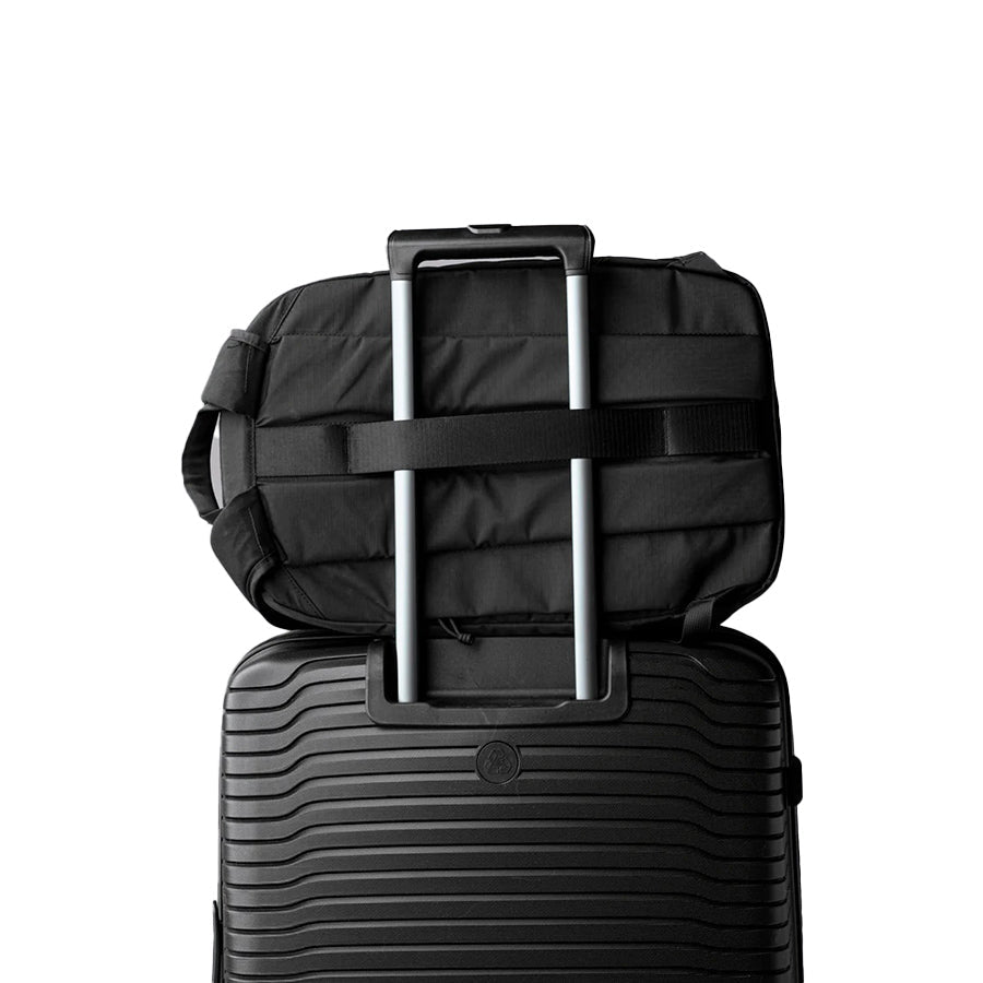 ALPAKA Aero Pack 16L - Black