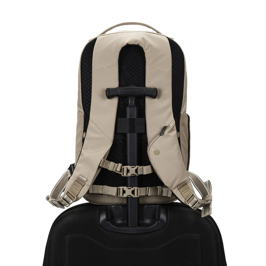 PACSAFE PACSAFE V 20L CITY BACKPACK - BEIGE