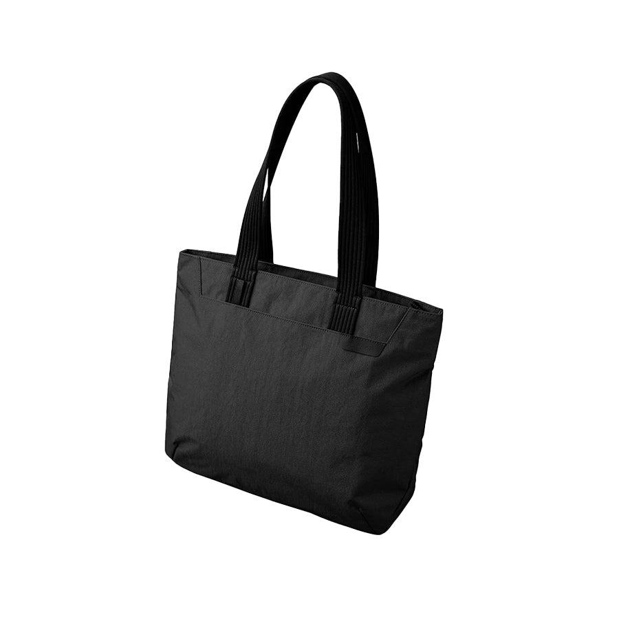 ALPAKA Flight Tote (M) - Black